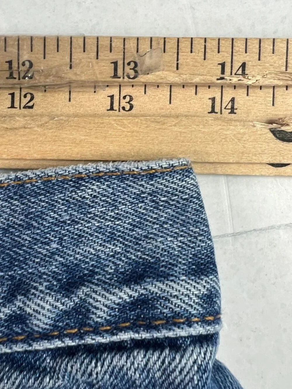 Y2K Levi's Jean Shorts Women 27* High Rise Blue Distressed Jorts USA Made Tag 10